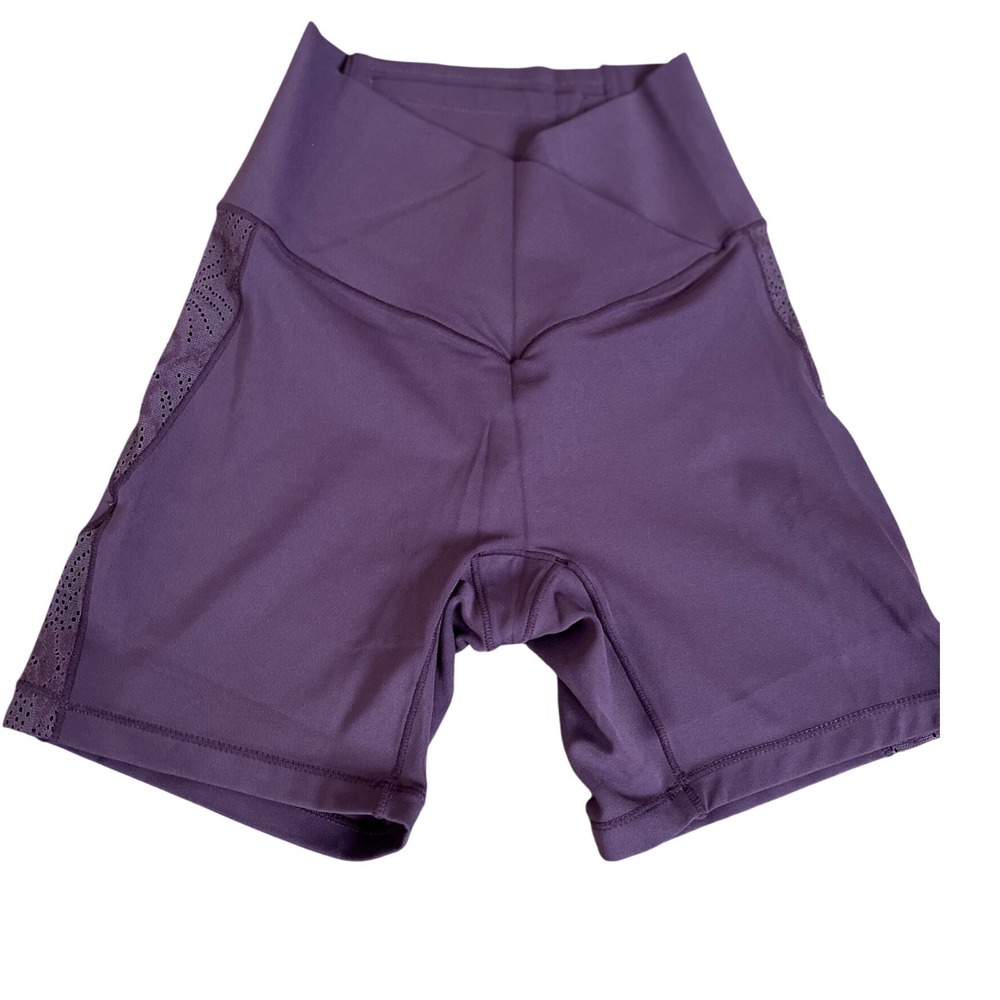 Halara High Waisted Purple Softlyzero Bike Shorts Lace Detail Size XS